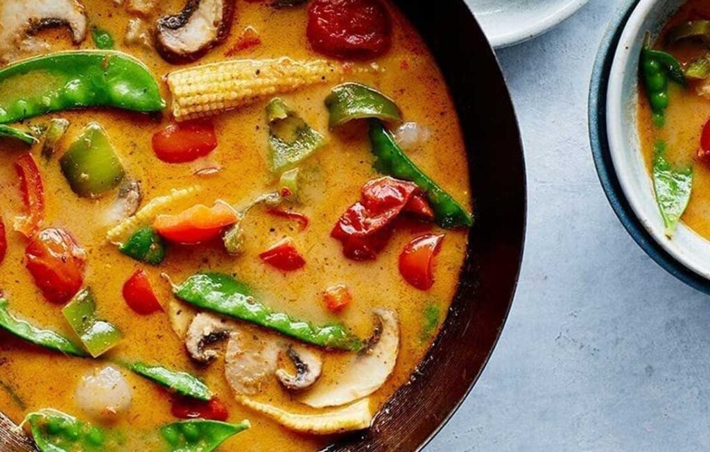 Vegan Thai Green/Red Curry Recipe (Creamy, Fragrant & Irresistible)